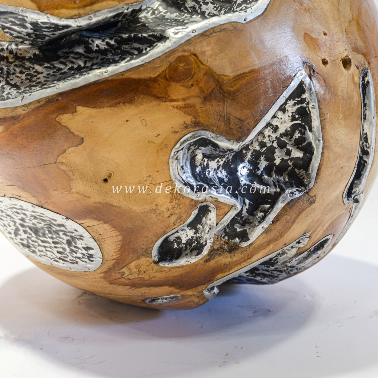 Wooden and Aluminium Decorative, Wooden Ball for Home Decoration, Wooden Ball Handmade - Image 4