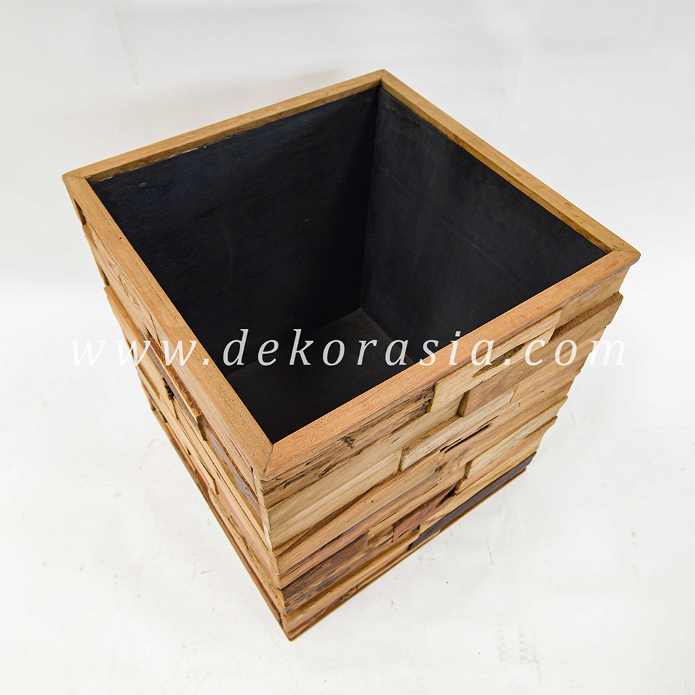 Set of Porous Wooden Planter for Home and Garden Decoration, Creative Home Decor Wood Planter - Image 2